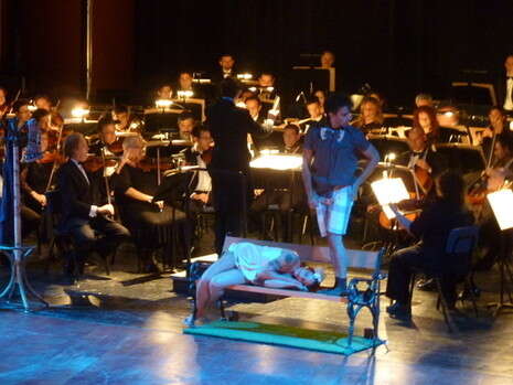 ���� ����