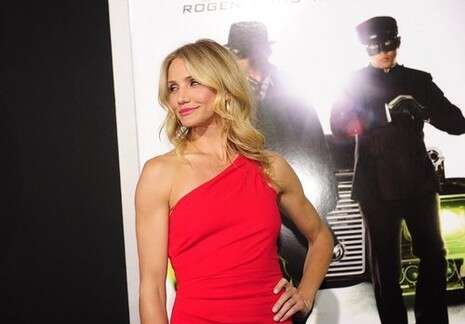 �� �� ��