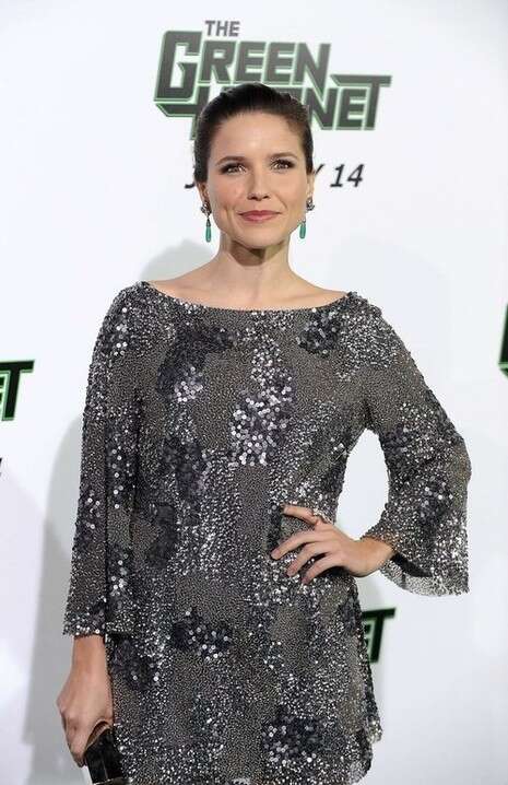 �� �� ��