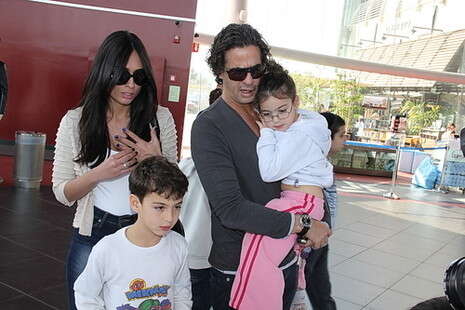 ���� ����