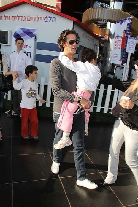 ���� ����