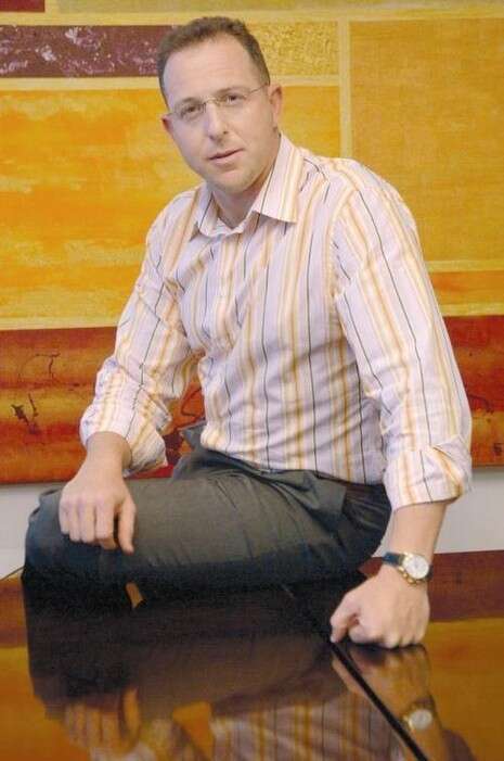 רובי קסטרו רובי קסטרו