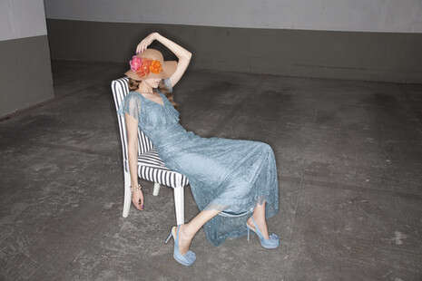 ��� ����