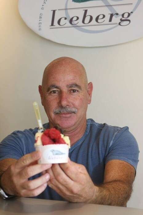 ���� ���