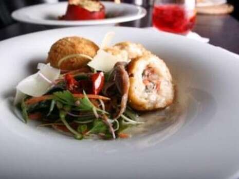 מור סגל מור סגל