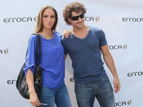 ���� ���