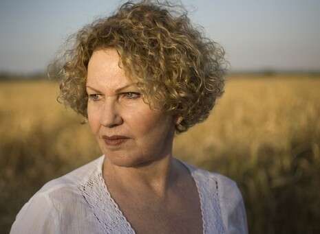 איריס נשר איריס נשר