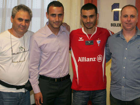 ������ ����'�