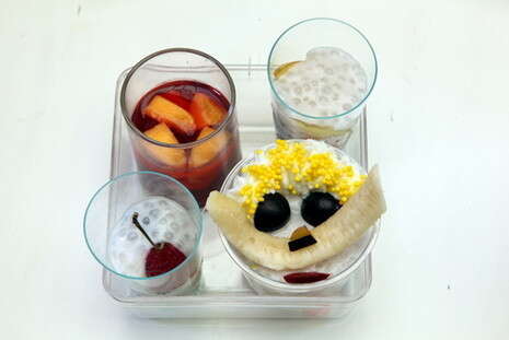 ���� ���