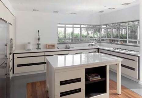 אלעד שריג אלעד שריג