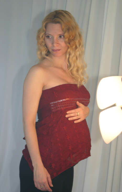 סטודיו פרפרים בבטן סטודיו פרפרים בבטן