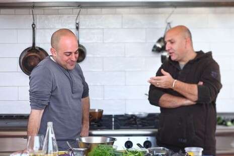 דן פרץ סטיילינג: עמית פרבר דן פרץ סטיילינג: עמית פרבר