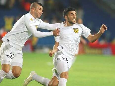 ��� ����