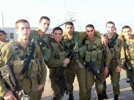 באדיבות הערוץ הראשון באדיבות הערוץ הראשון