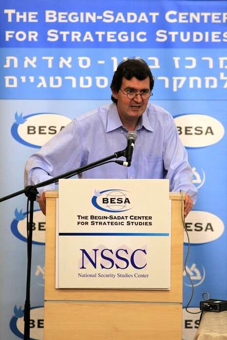 יוני רייף יוני רייף