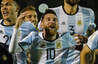 ליאו מסי מעלה את ארגנטינה למונדיאל צילום: AFP