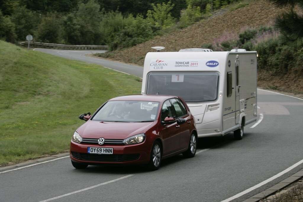 גרירה על ידי מכונית 004