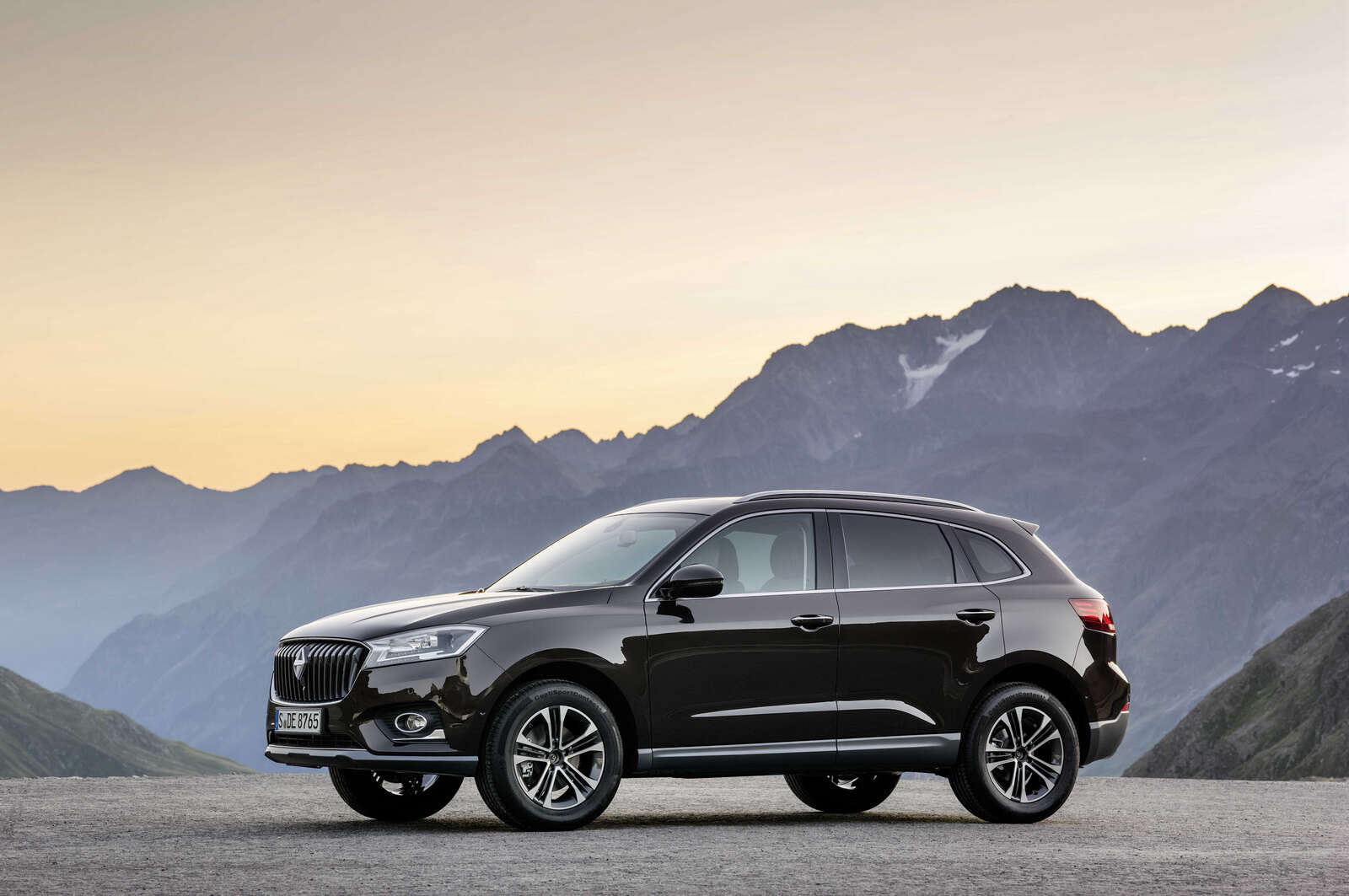 Borgward-BX-7-002