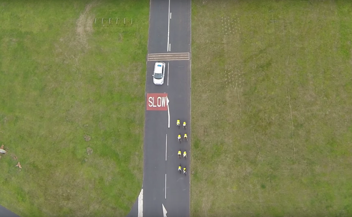 עקיפת רוכב אופניים 01