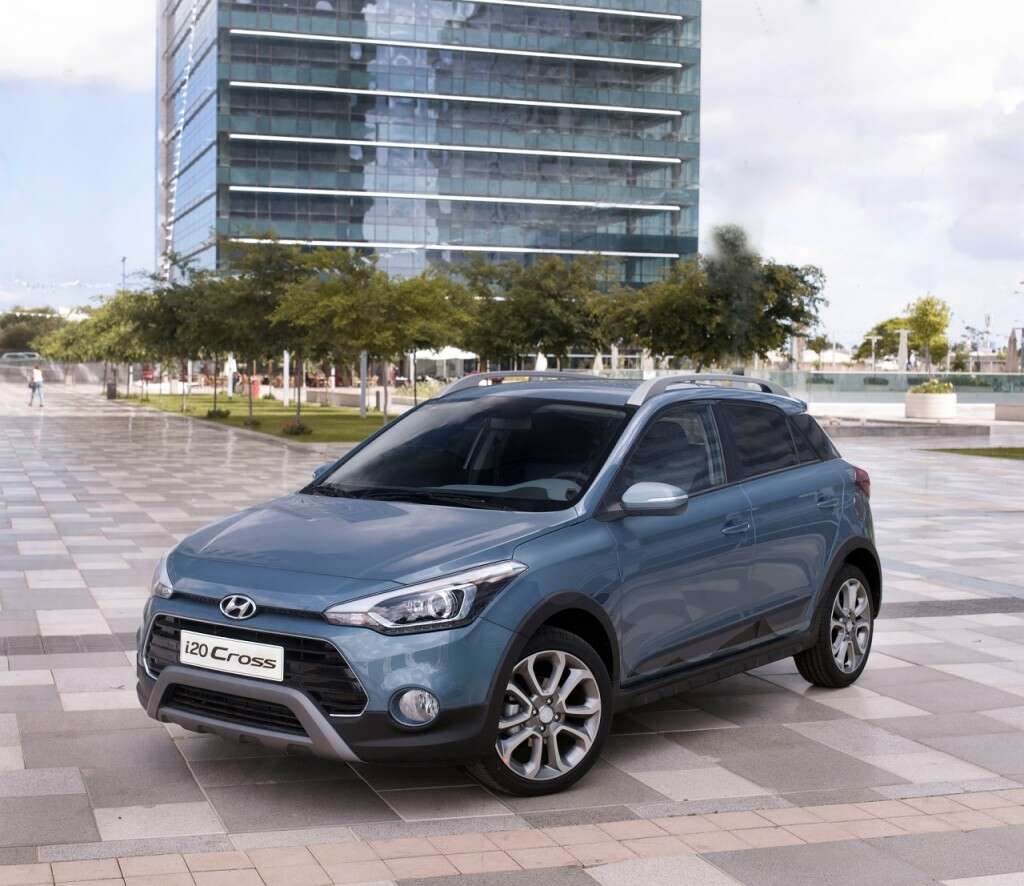 יונדאי i20 קרוס - 010