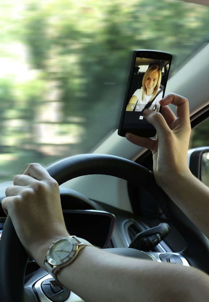 נהיגה בהסחת דעת 009