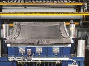 ייצור תעשייתי של סיבי פחמן