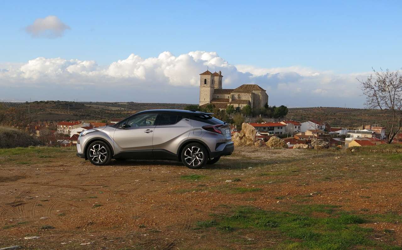טויוטה C-HR השקה 003