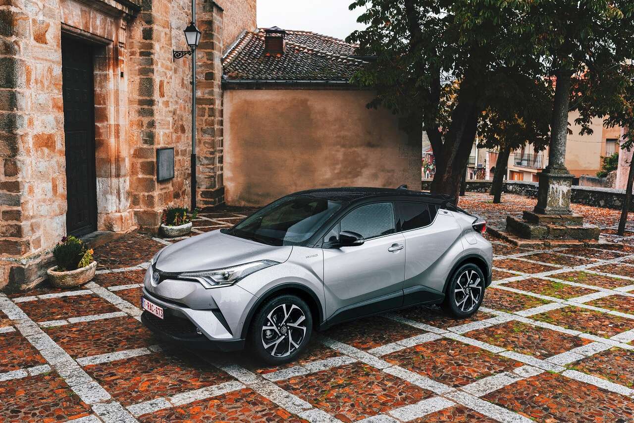 טויוטה C-HR השקה 110