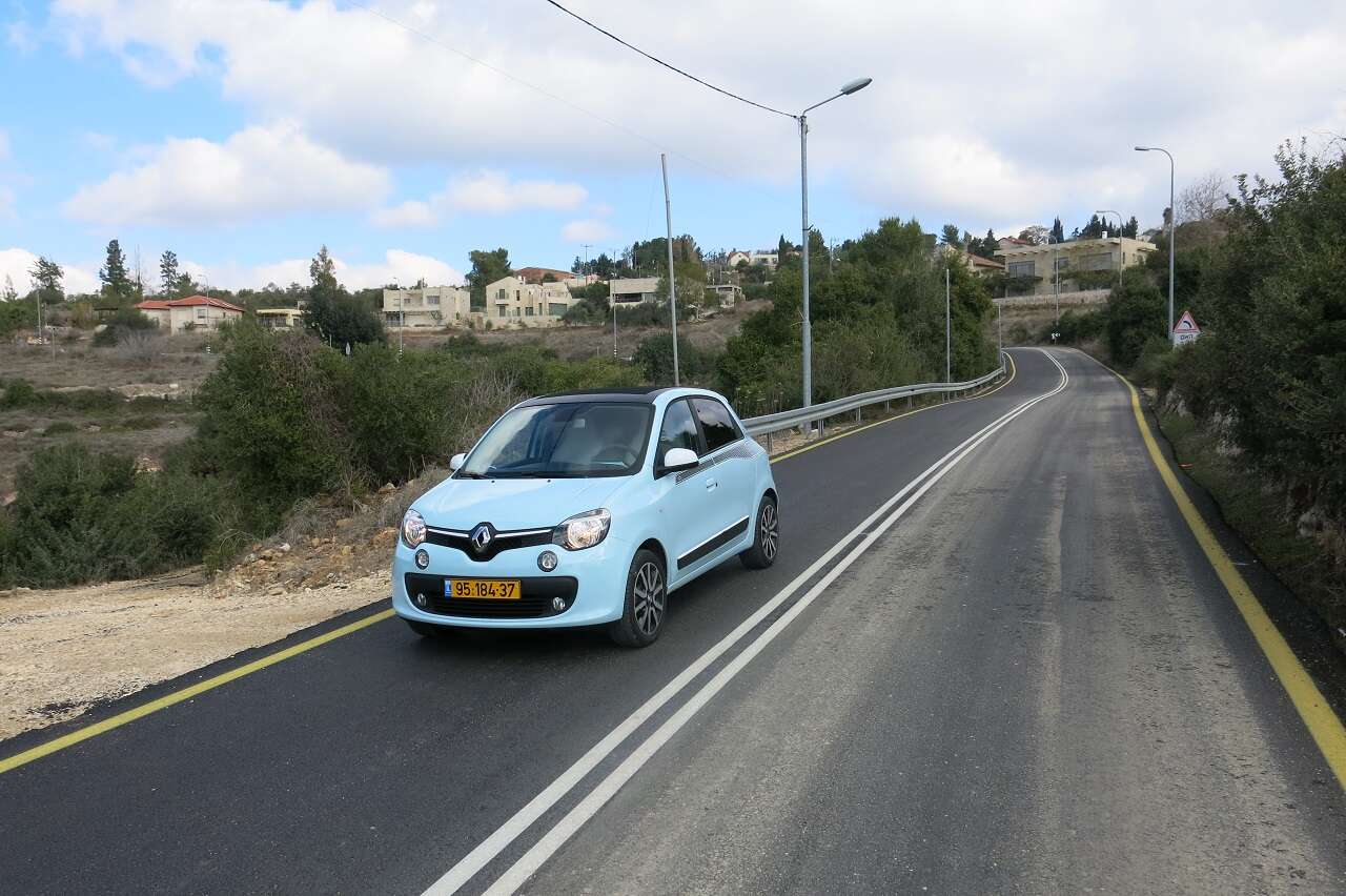 רנו טווינגו 2016 - 0022