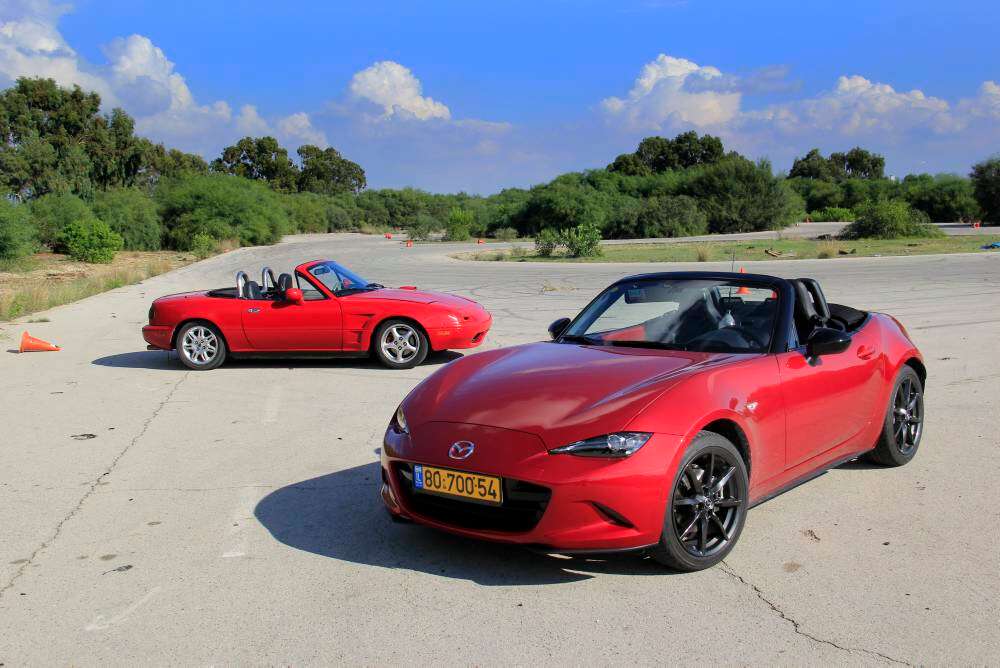 small_MIATA MX5 .   