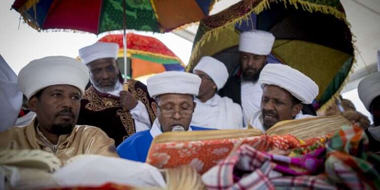 חגיגות הסיגד. באתיופיה המבוגרים היו יותר משמעותיים במשפחה ובקהילה. צילום: מרים אלסטר/פלאש 90 צילום: מרים אלסטר/פלאש 90