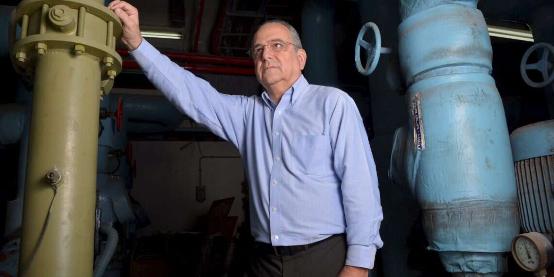 שרגא ברוש. צילום: יוסי זליגר "הצמיחה משקרת ולא תחזיק מעמד בלי תעשייה מתפתחת"