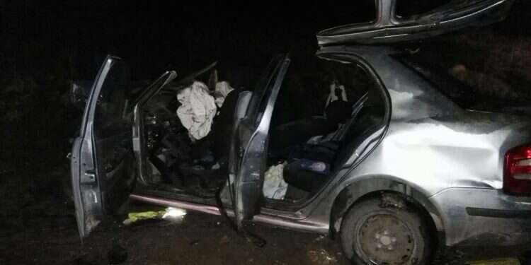 רכבה של משפחת ליפניק בזירת התאונה ליד שבי שומרון. צילום: הצלה ללא גבולות יו צילום: הצלה ללא גבולות יו''ש