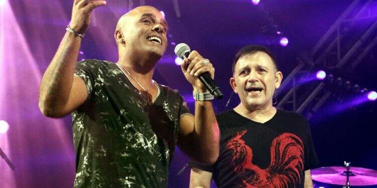 אייל גולן וזאב נחמה. צילום: אמיר מאירי צילום: אמיר מאירי