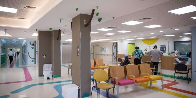 בית חולים שערי צדק. צילום: מרים אלסטר, פלאש 90 צילום: מרים אלסטר, פלאש90