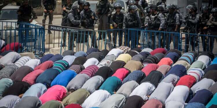 סערת המגנומטרים. צילום: הדס פרושפלאש90 צילום: הדס פרוש\פלאש90