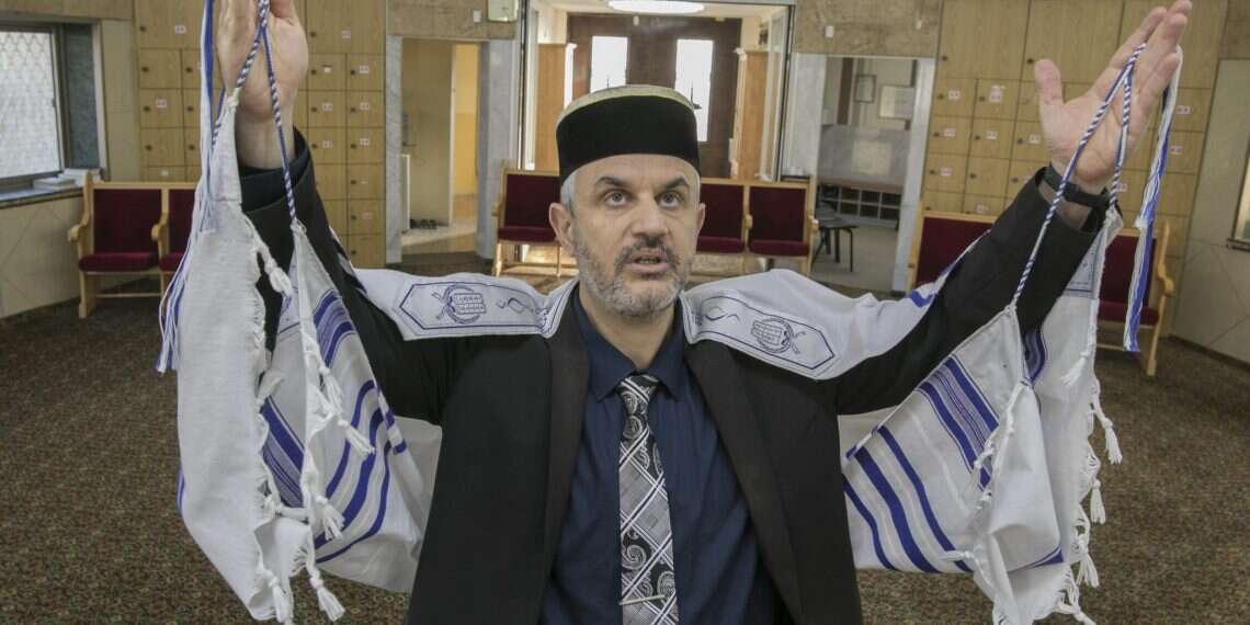 חכם משה פירוז. צילום: יוסי אלוני צילום: יוסי אלוני