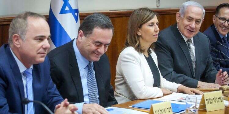 יובל שטייניץ, ישראל כץ, גילה גמליאל ובנימין נתניהו. צילום: מרק ישראל סלם צילום: מרק ישראל סלם