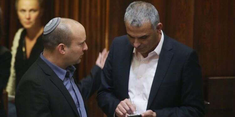 השרים משה כחלון ונפתלי בנט. צילום: מרים צחי צילום: מרים צחי