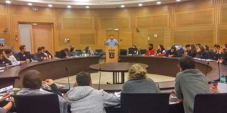 אבנר גבריהו בכנסת. צילום: שוברים שתיקה צילום: שוברים שתיקה