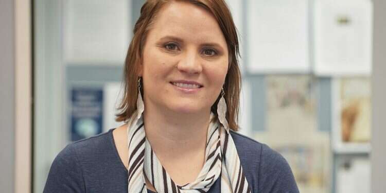 החוקרת אמילי רוגלסקי. צילום: AP צילום: AP