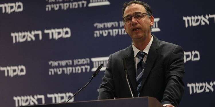 פרקליט המדינה שי ניצן. צילום: יונתן זינדל, פלאש90 צילום: יונתן זינדל, פלאש90