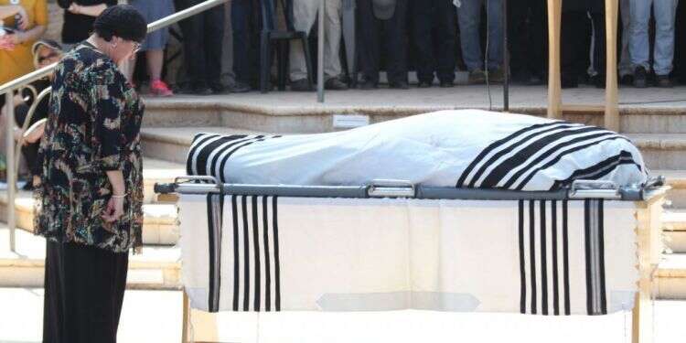 יעל קולמן, אמו של עדיאל ז צילום: הלל מאיר/TPS