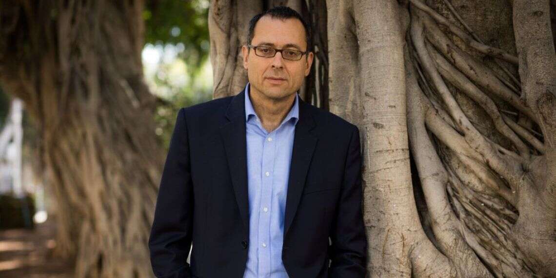 צבי האוזר. צילום: אריק סולטן צילום: אריק סולטן