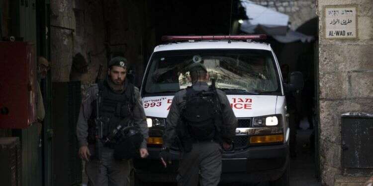 רחוב הגיא בעיר העתיקה. צילום: יונתן זינדל , פלאש90 צילום: יונתן זינדל , פלאש90