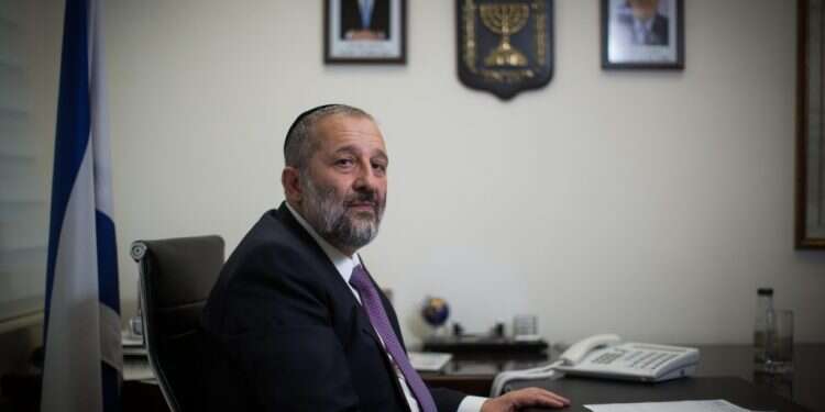 אריה דרעי. צילום: הדס פרוש, פלאש90 צילום: הדס פרוש, פלאש90