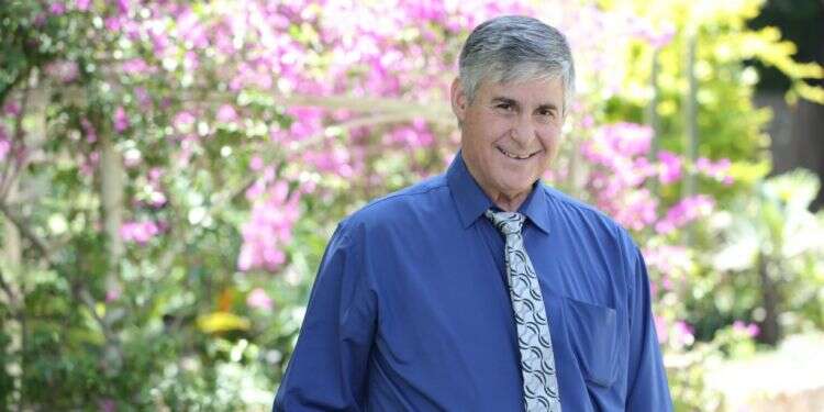 אחאב זמרי ז אני לא הראשון שאיבד אבא, אבל אני הראשון שאיבד אותך