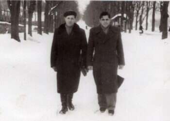 נאמן של העם היהודי: פלמ"חניק גאה בחורבות הונגריה