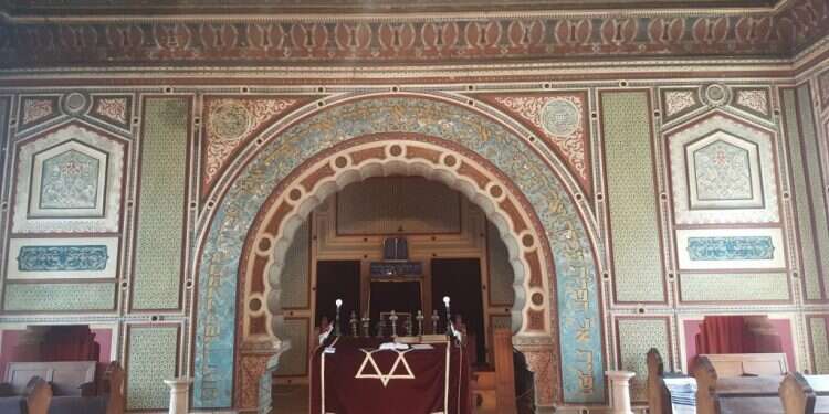 בית הכנסת בסרייבו פעימות אחרונות של יהדות