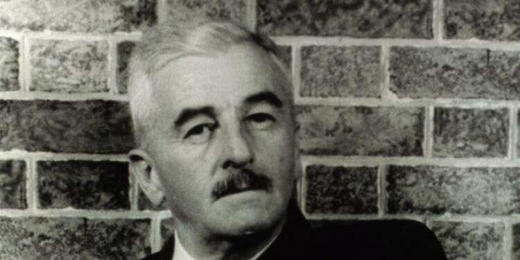 ויליאם פוקנר 12 סיפורים של ויליאם פוקנר: רגע ספרותי נדיר ומיוחד